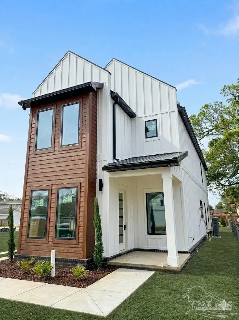 Photo of Listing #678587