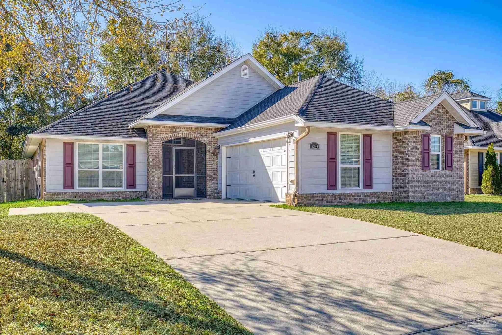 Photo of Listing #676694