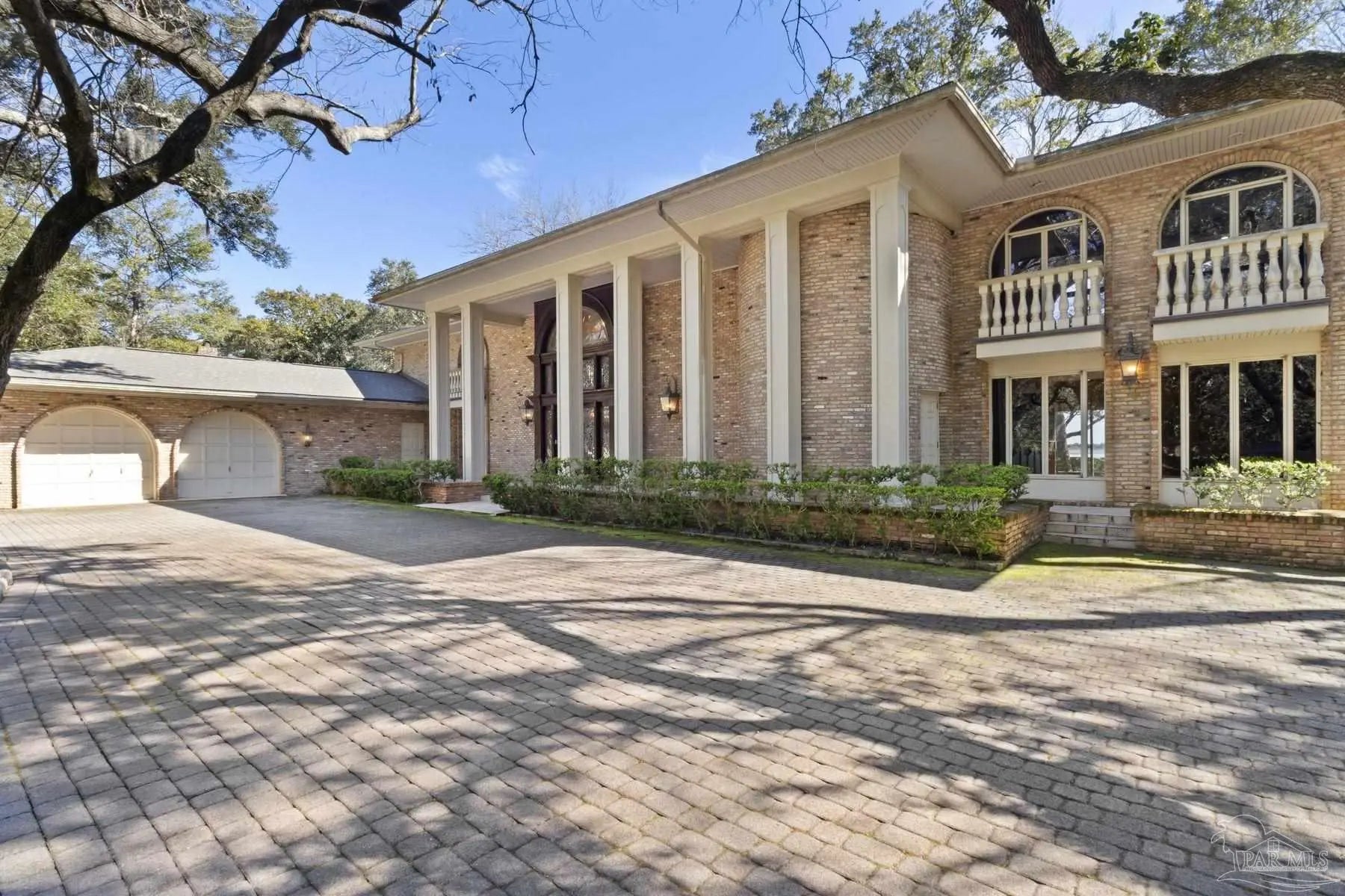 Photo of Listing #661060