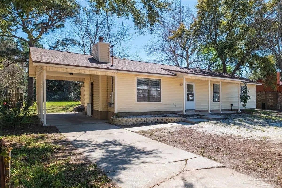 Photo of Listing #679535