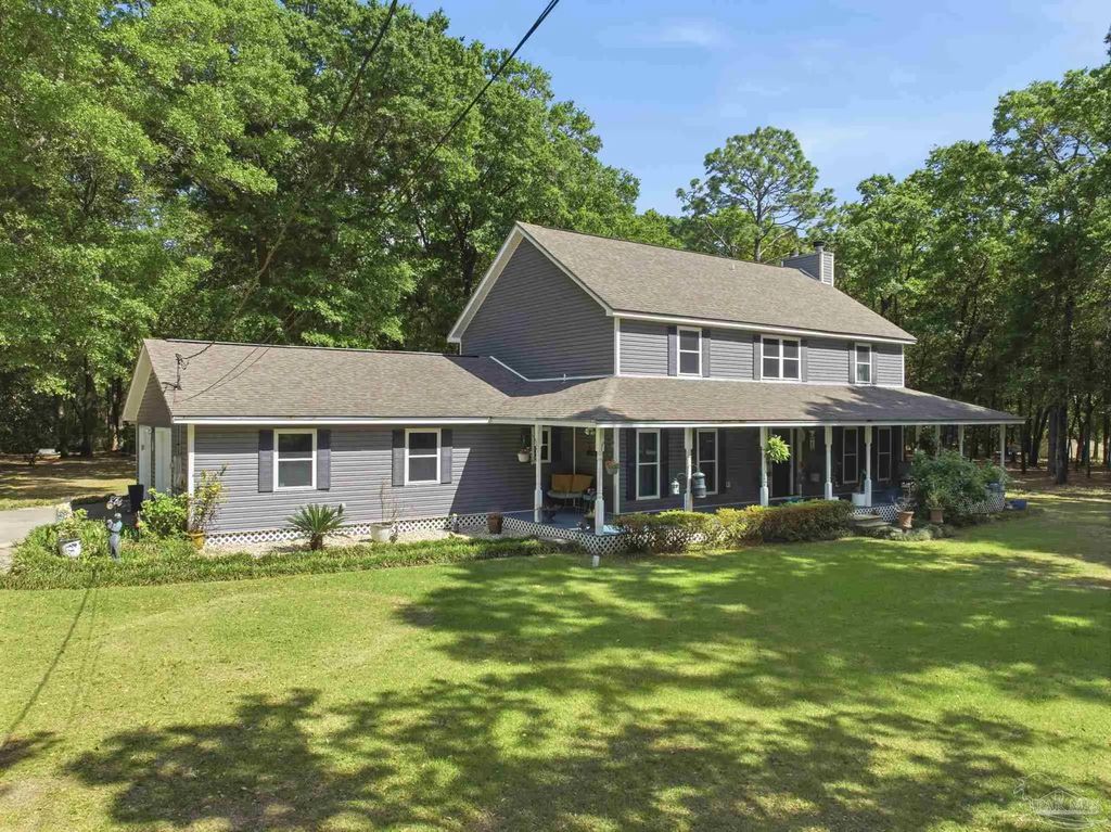 6930 Summit Way, Milton