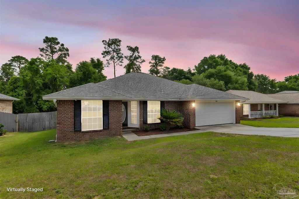 546 Shiloh Dr, Pensacola