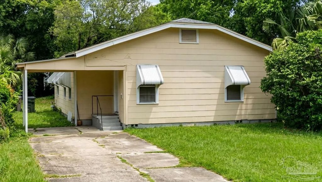 3424 W Brainerd St, Pensacola