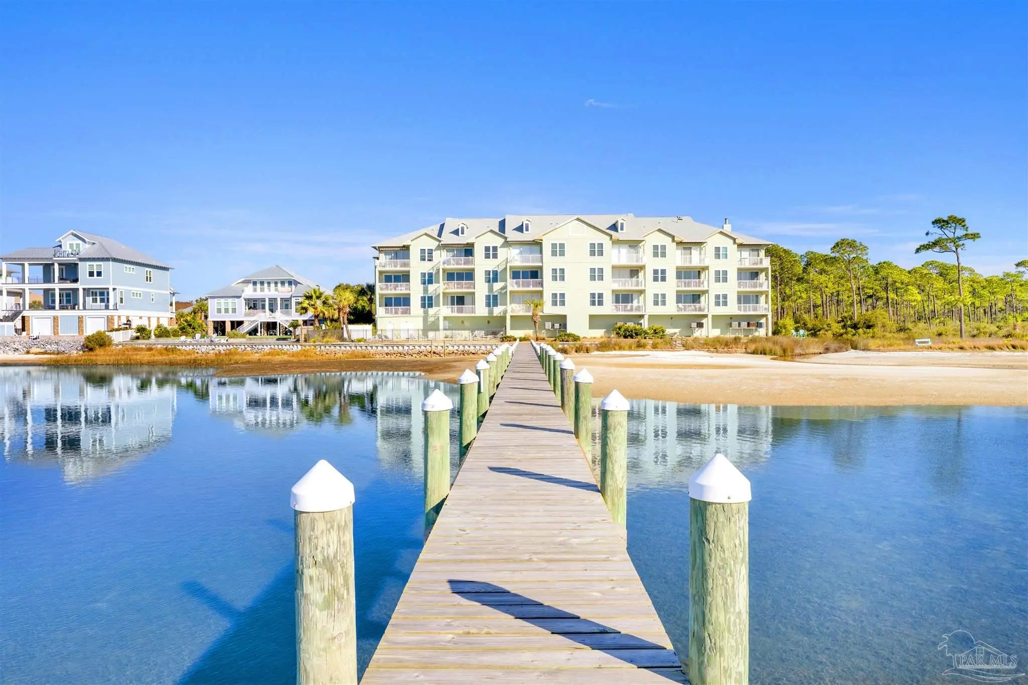 Photo of Listing #676898