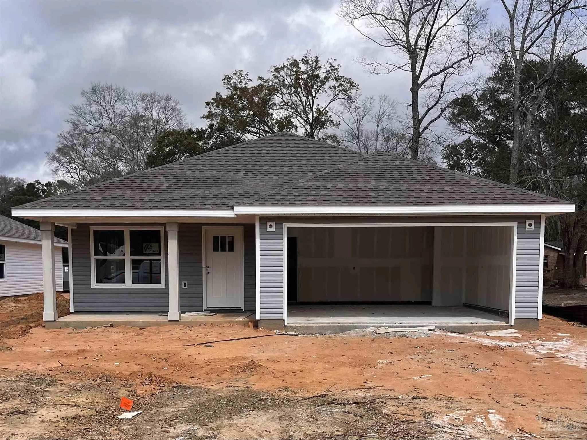 Photo of Listing #678140