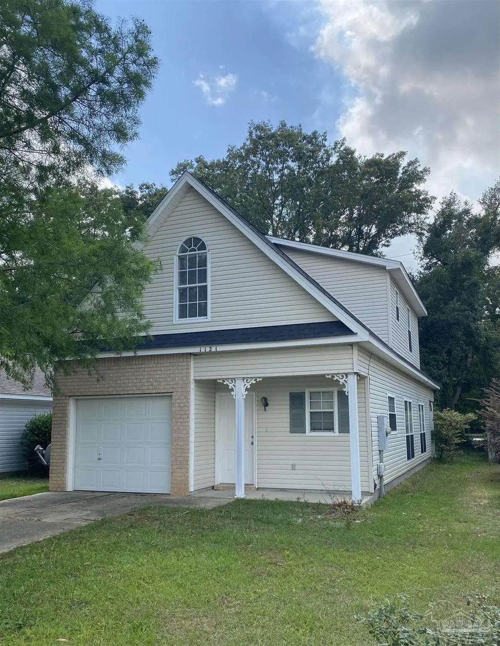 1121 Sweetbriar St, Cantonment