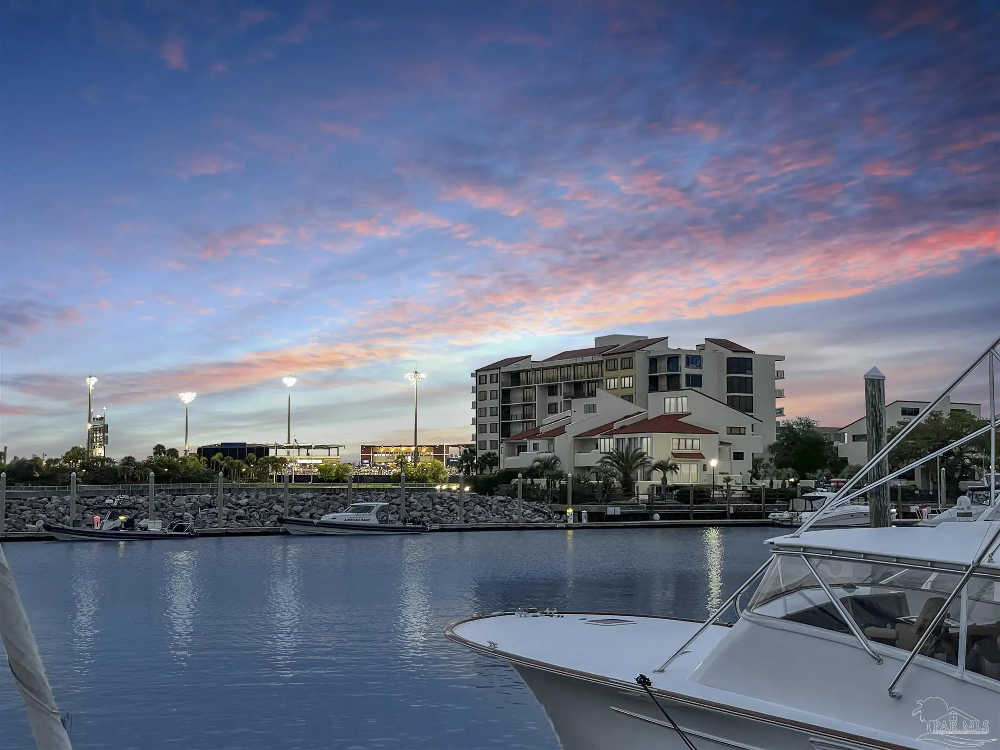 Photo of Listing #673718