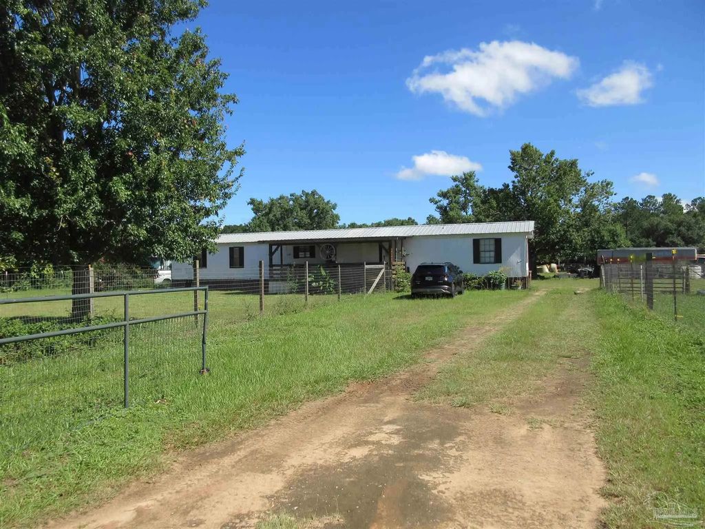 9465 Hay Meadow Rd, Milton