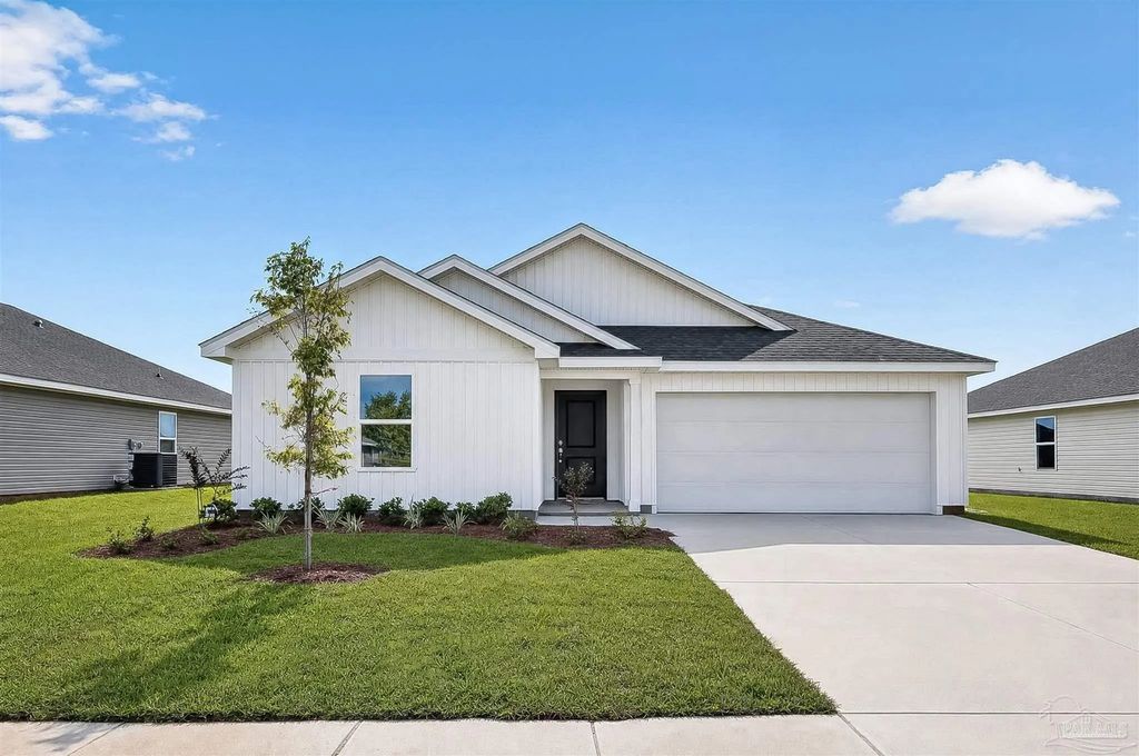 7213 Season Dr #hs 18c, Milton