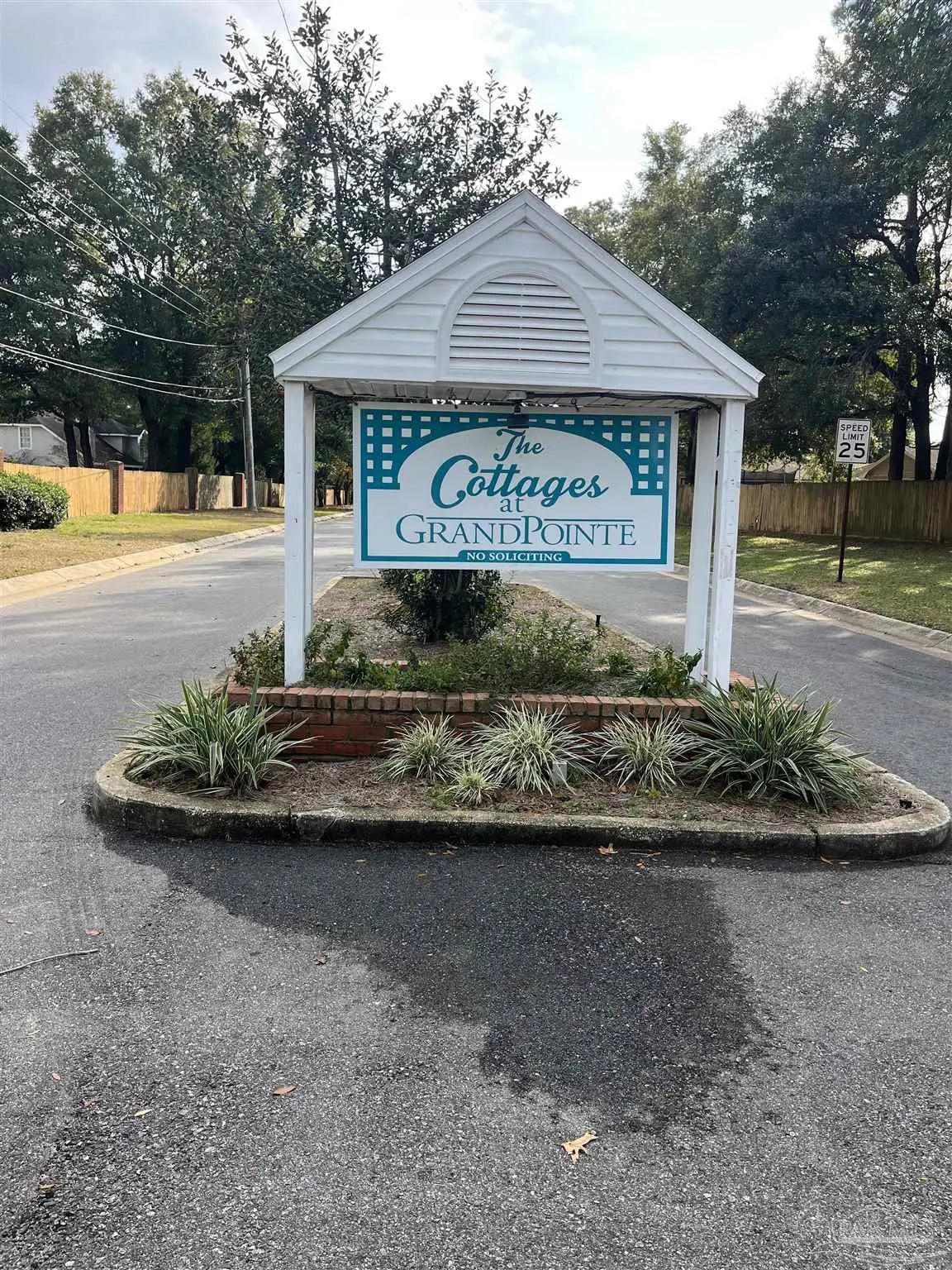 Photo of Listing #675197