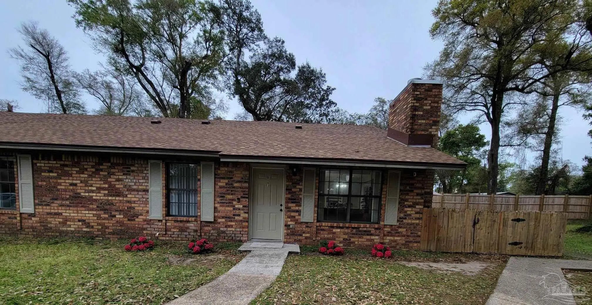 Photo of Listing #680209