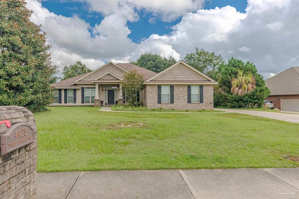 4425 Essex Terrace Cir, Pace