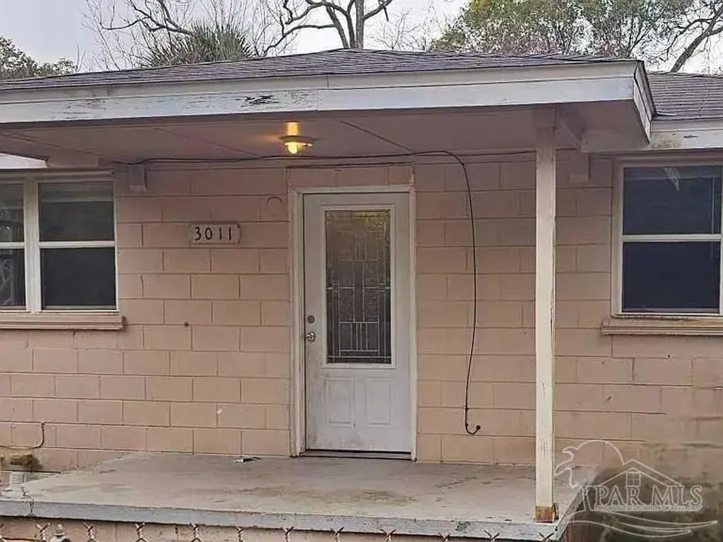 3011 N Tarragona St, Pensacola