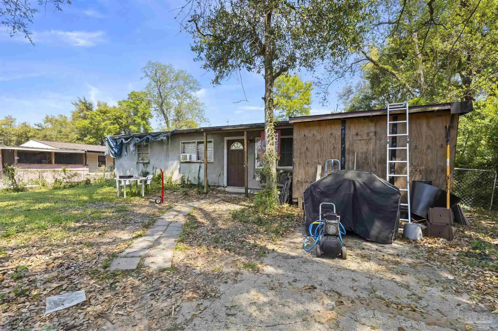 Photo of Listing #680341