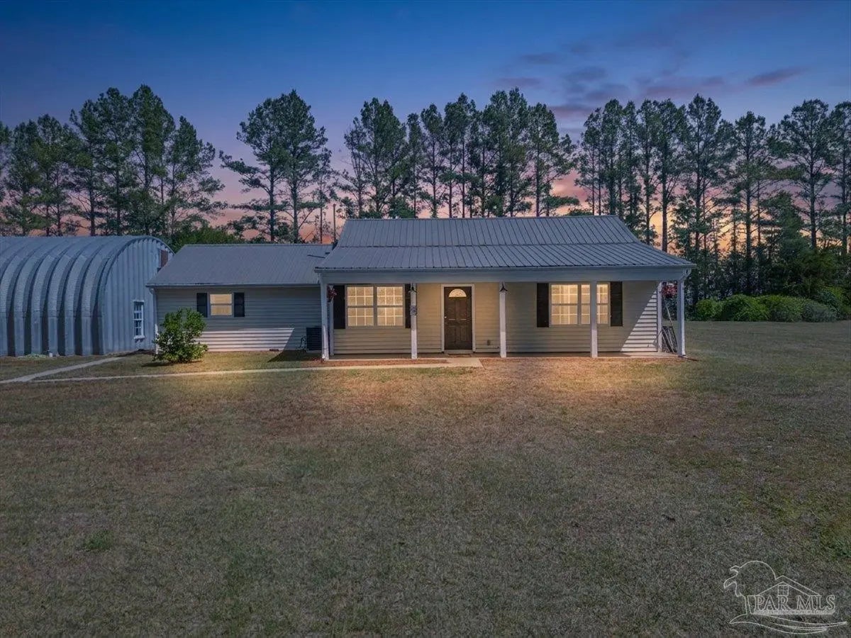 Photo of Listing #681229