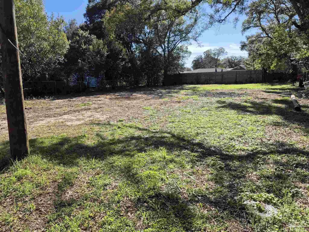 7311 Hayward St, Pensacola
