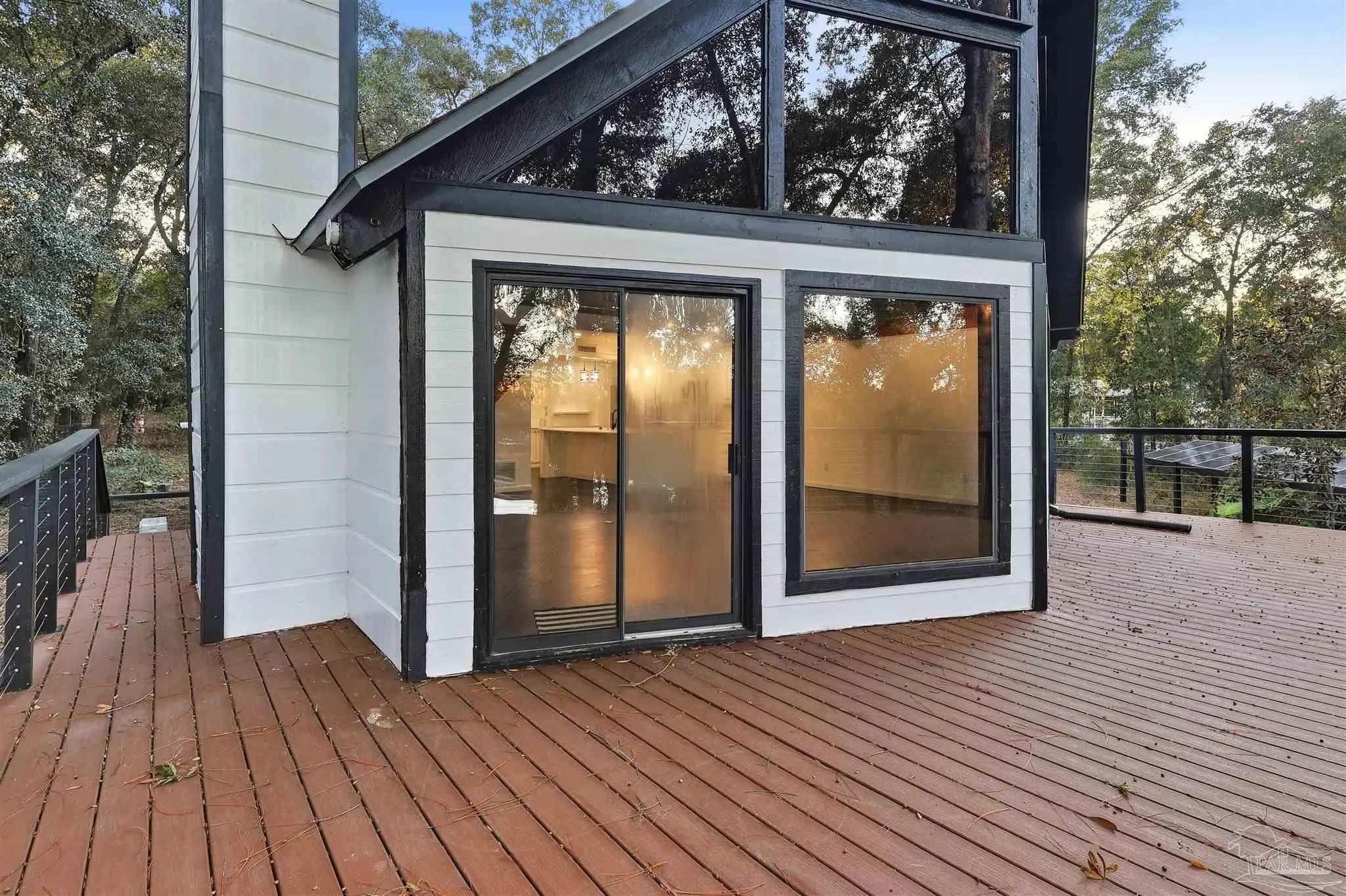 Photo of Listing #673678