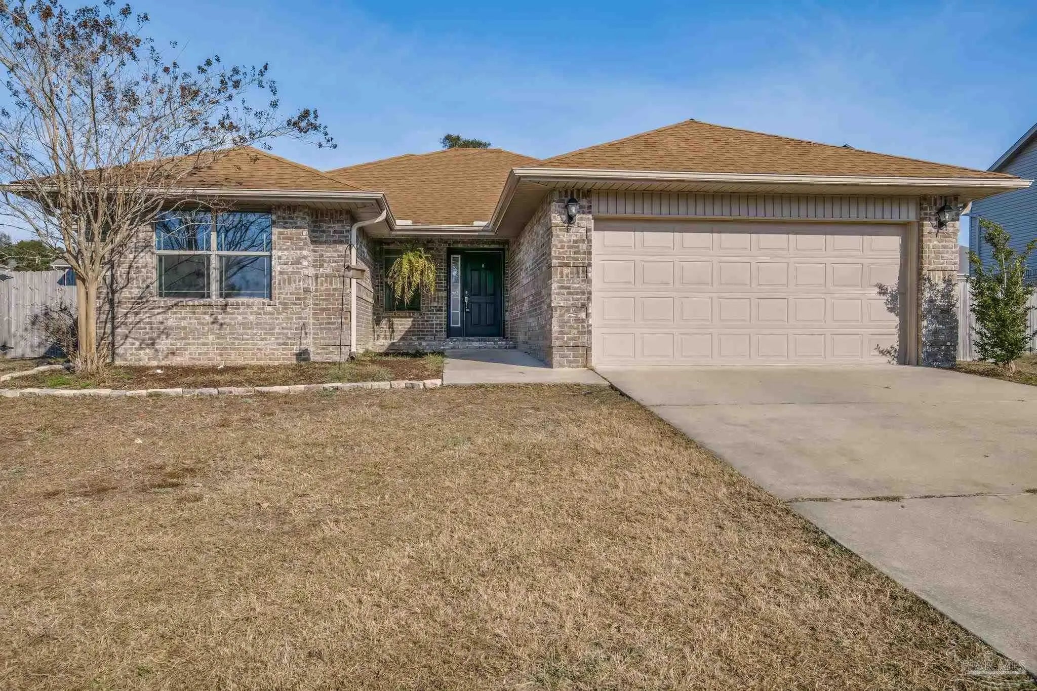 Photo of Listing #675969