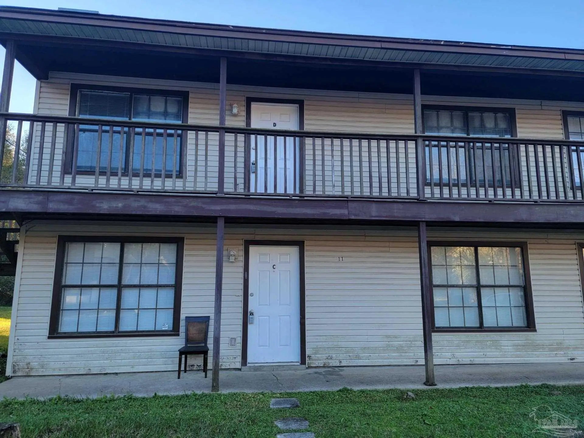 Photo of Listing #675100