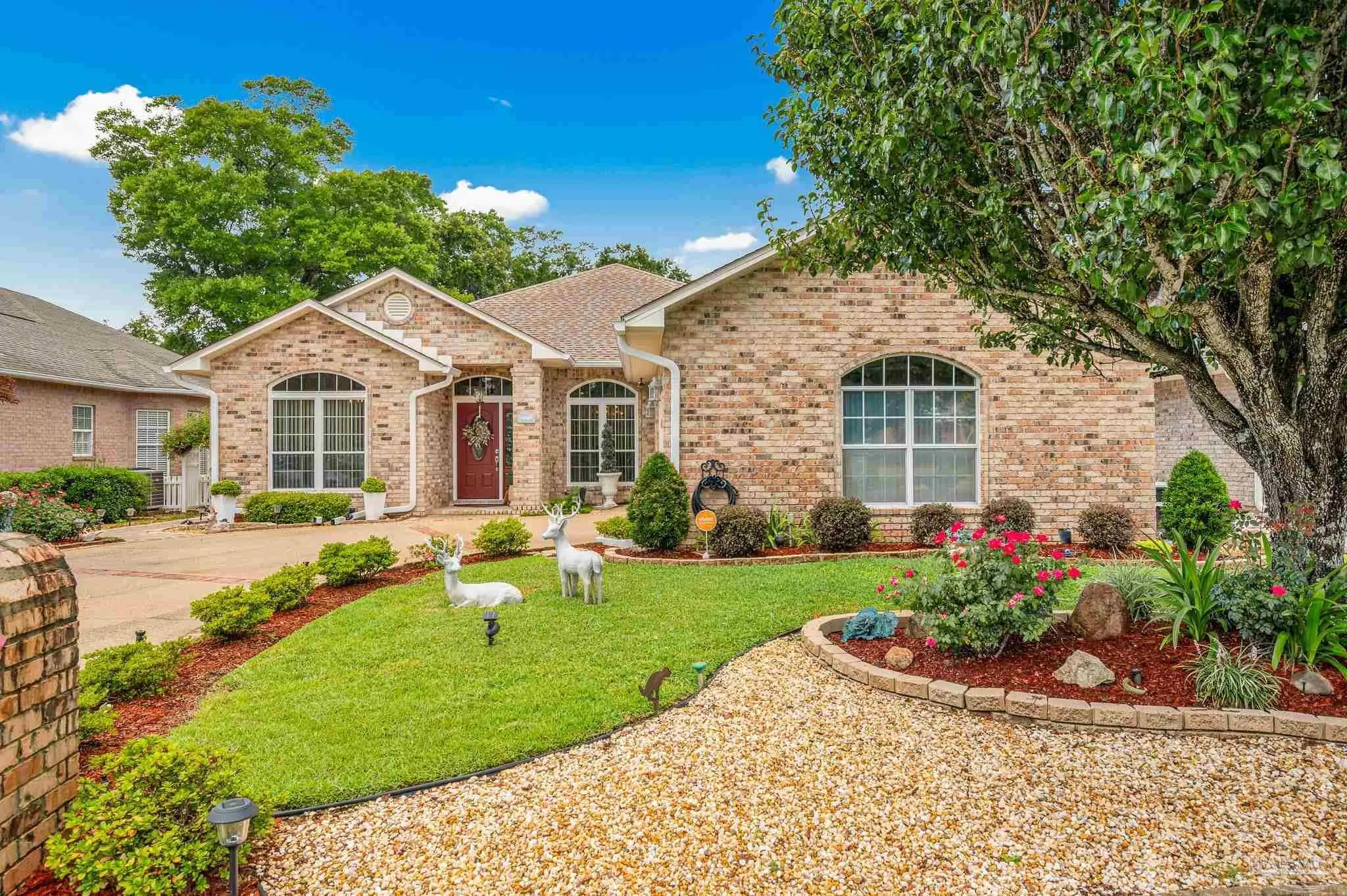 Photo of Listing #666206