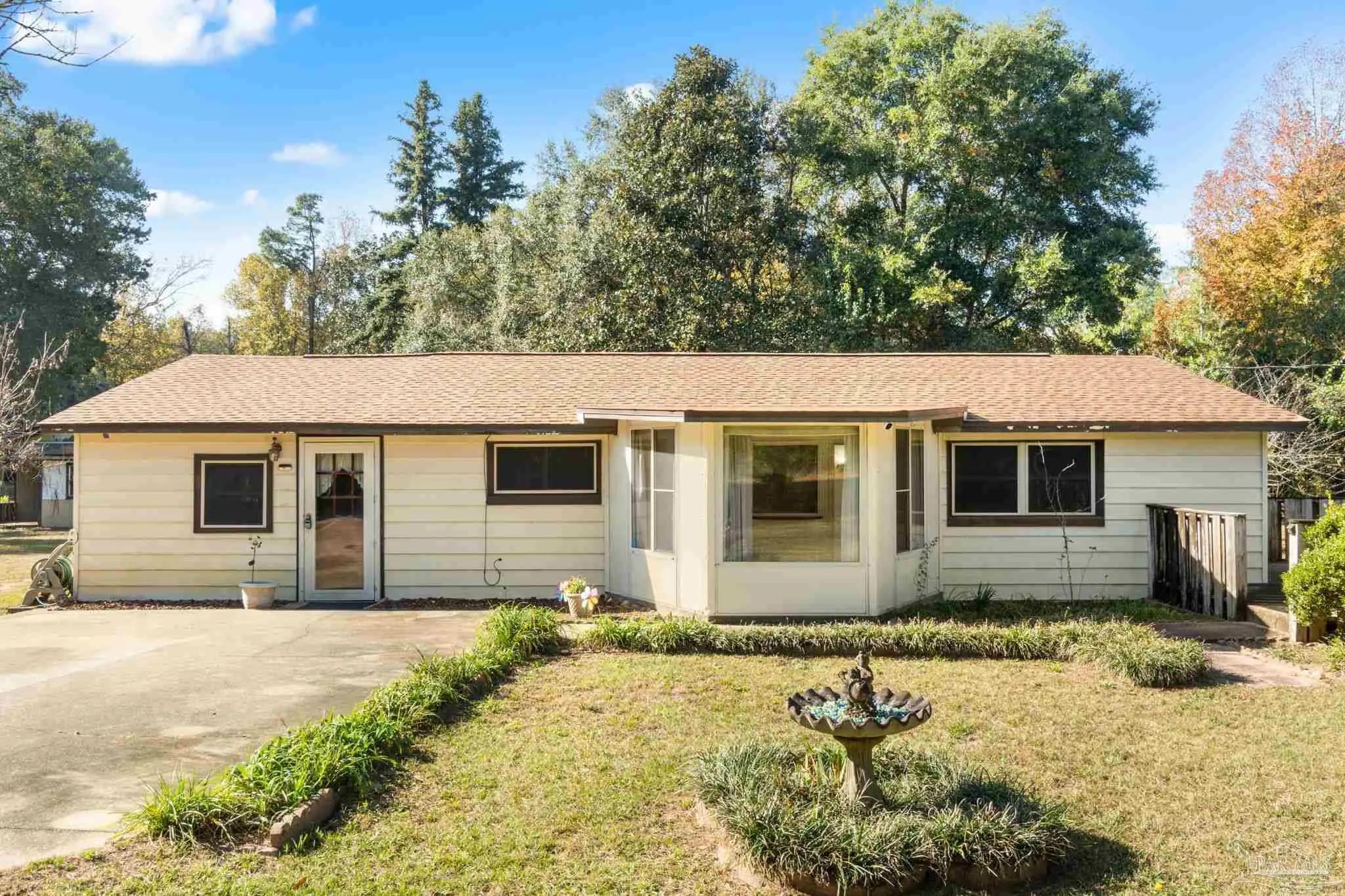 Photo of Listing #674250