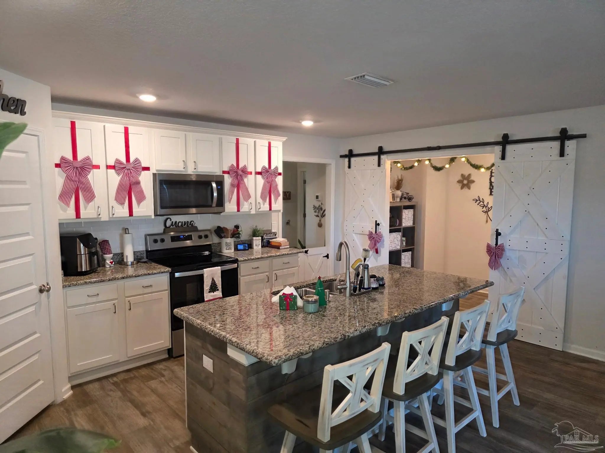 Photo of Listing #675644