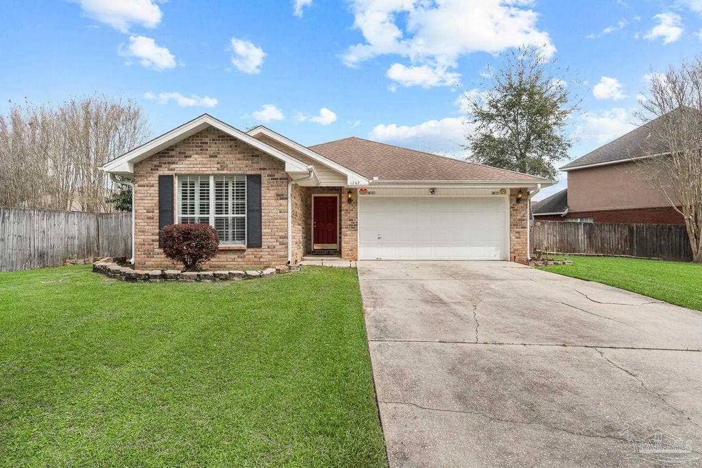 1269 Mazurek Blvd, Pensacola