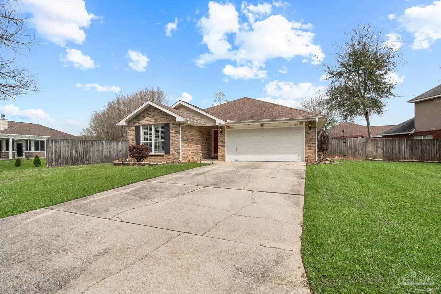 Photo of Listing #680611