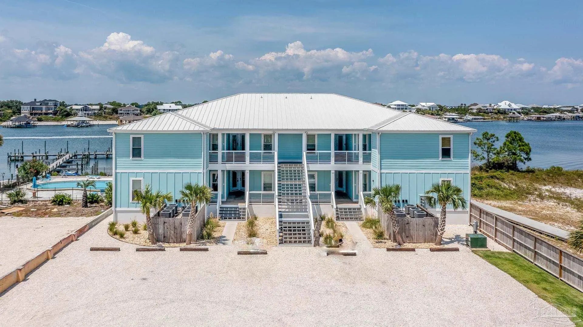 Photo of Listing #672823