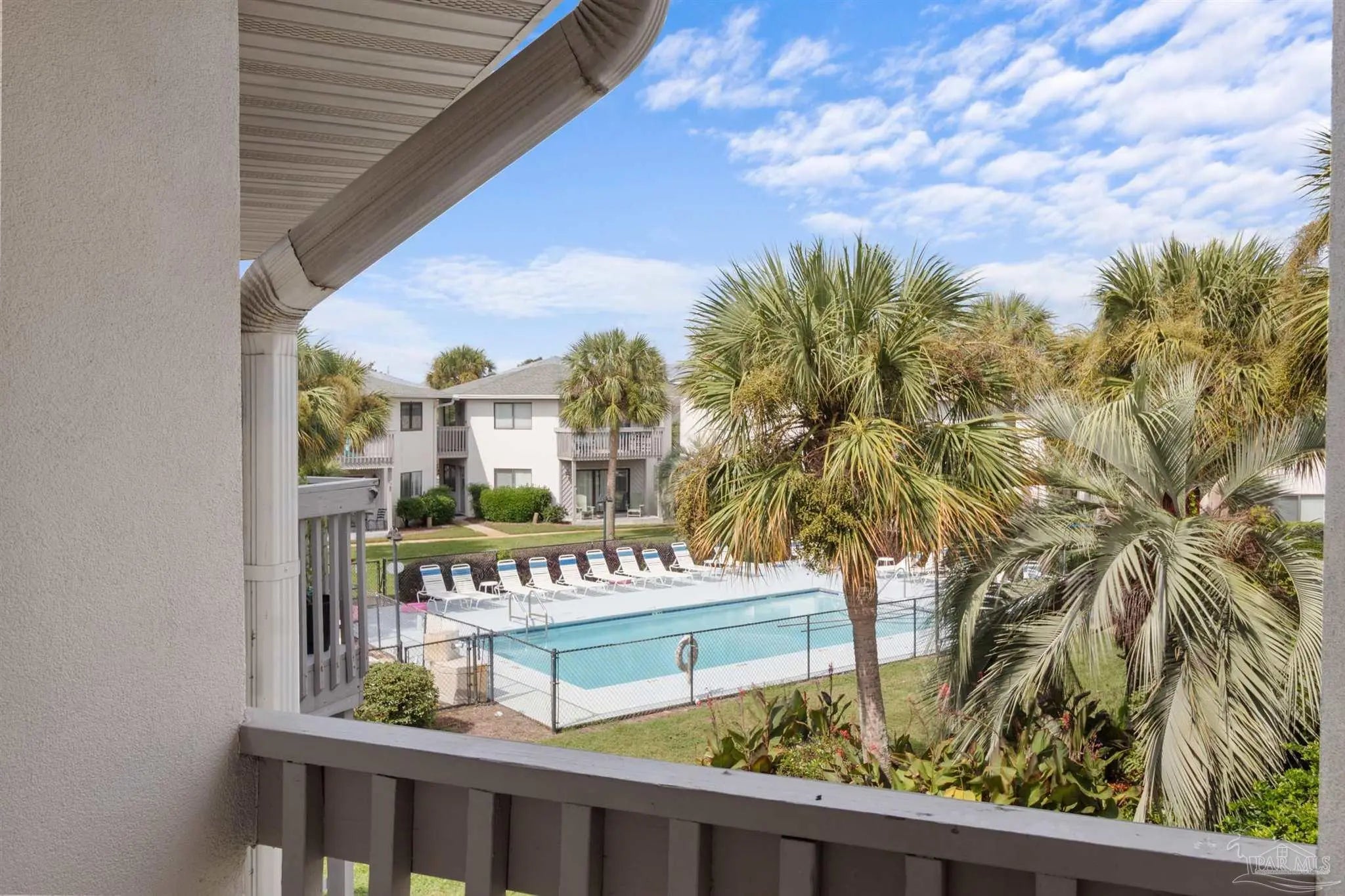 Photo of Listing #679777