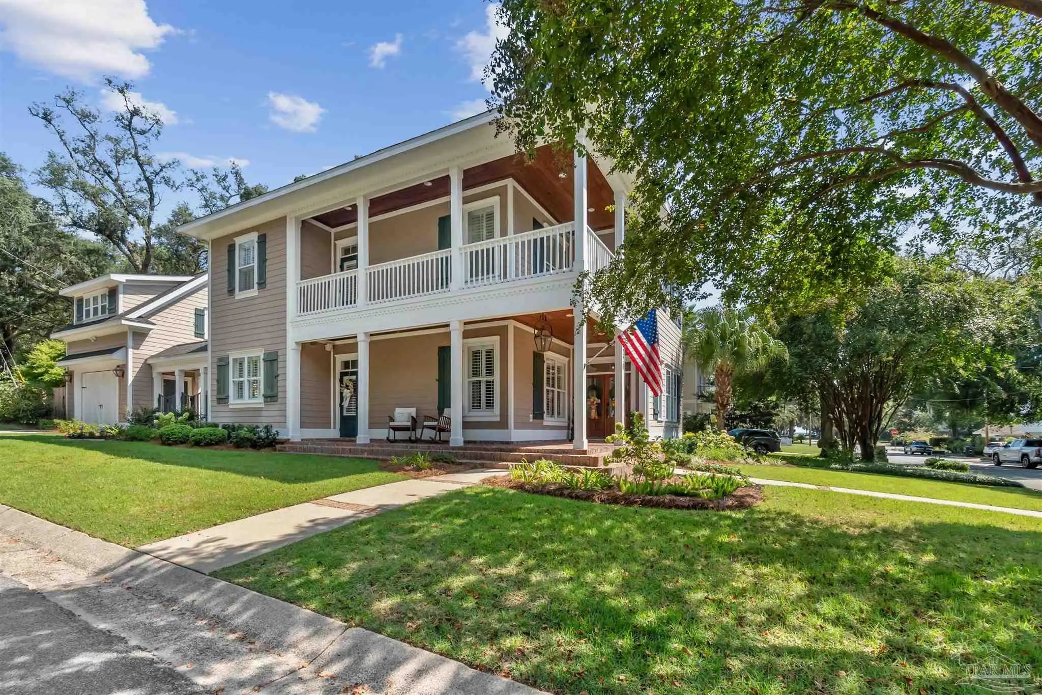 Photo of Listing #670753