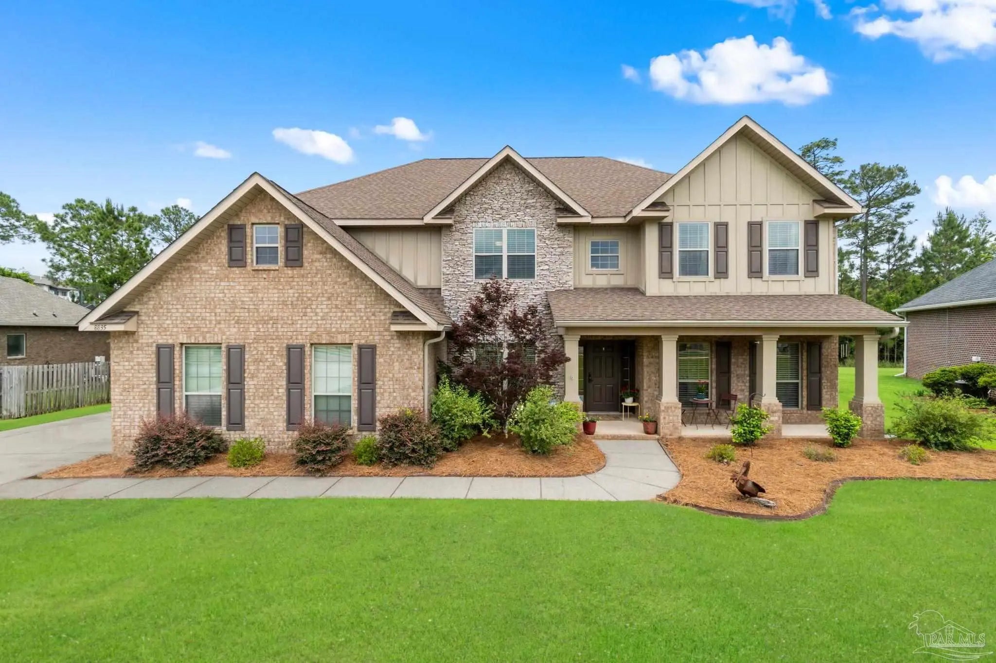 Photo of Listing #663734