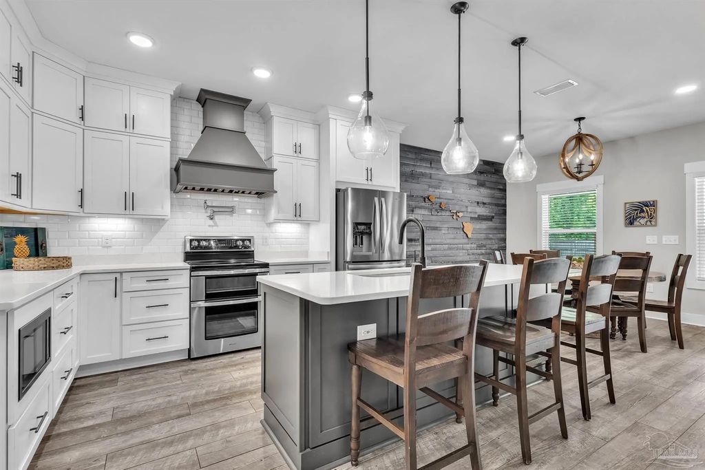 107 Countri Ln, Cantonment