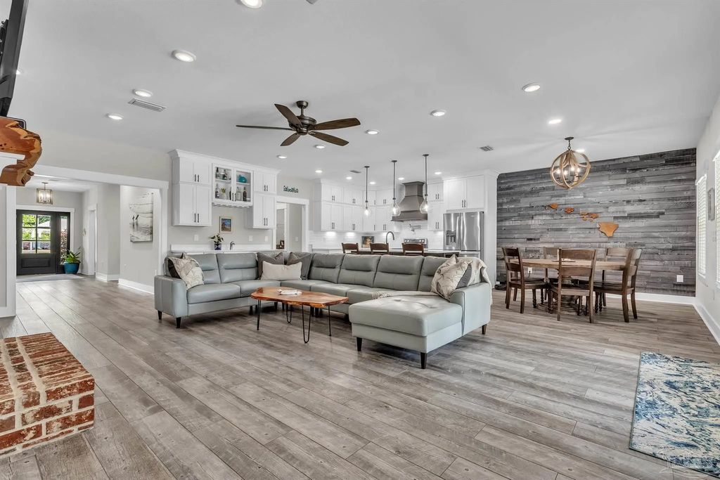 107 Countri Ln, Cantonment