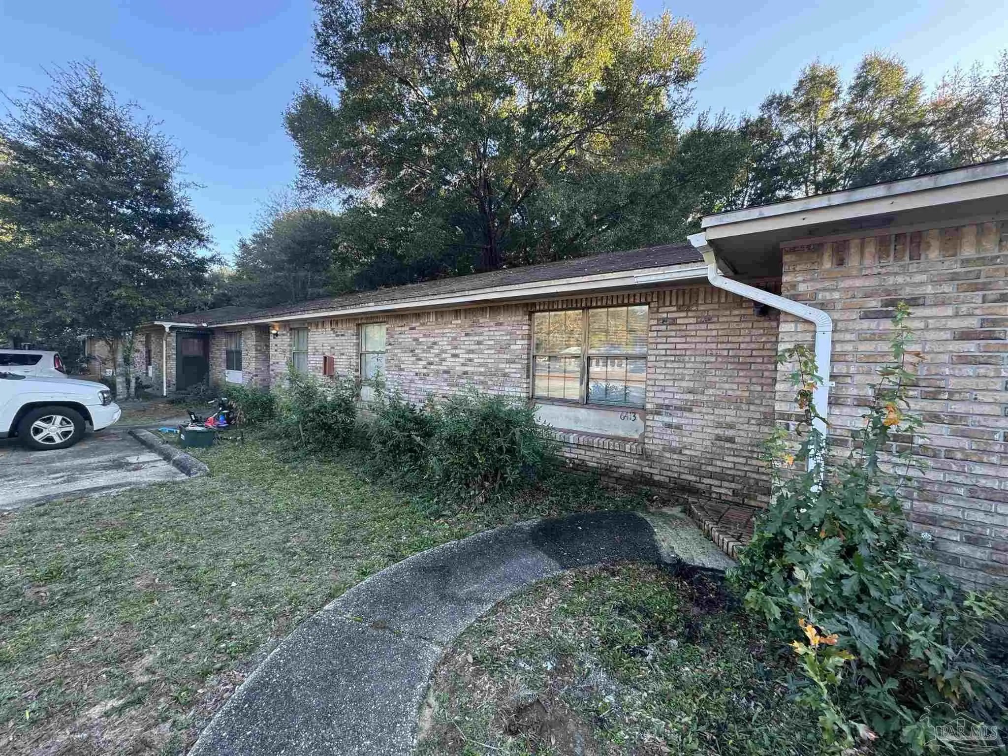 Photo of Listing #679962