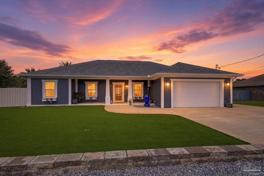 4832 Whitewood Rd, Gulf Breeze