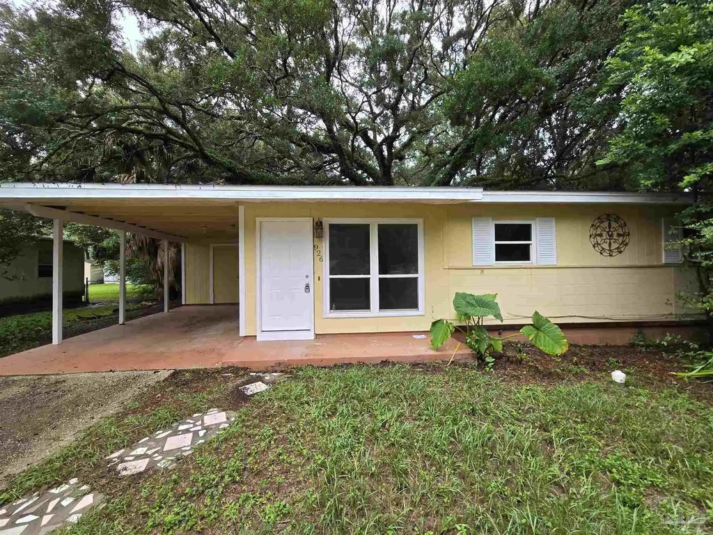 926 Lucerne Ave, Pensacola
