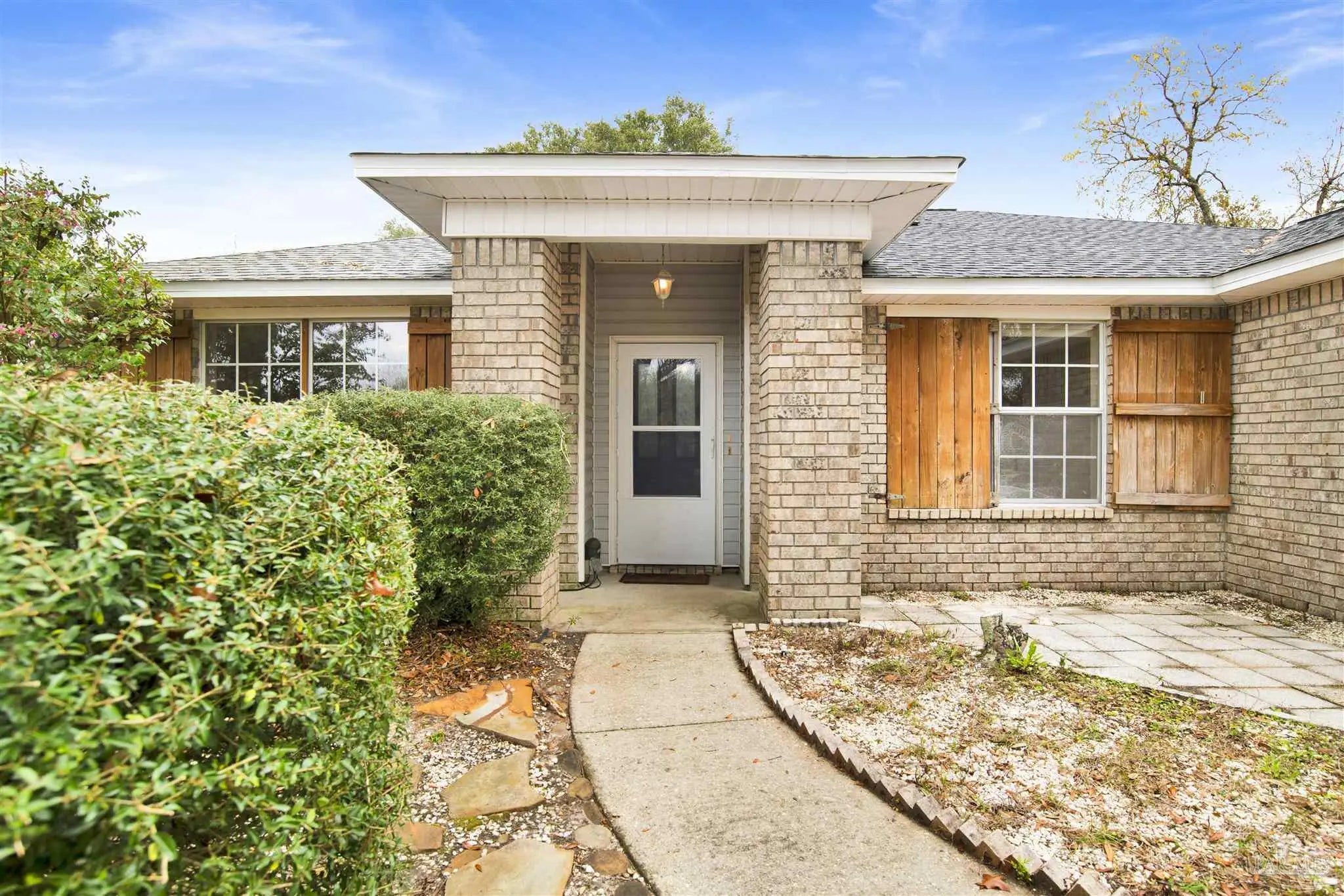 Photo of Listing #679126