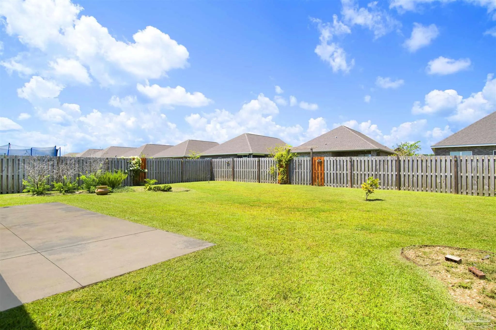 Photo of Listing #669768