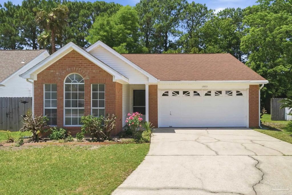 1383 Sterling Point Dr, Gulf Breeze