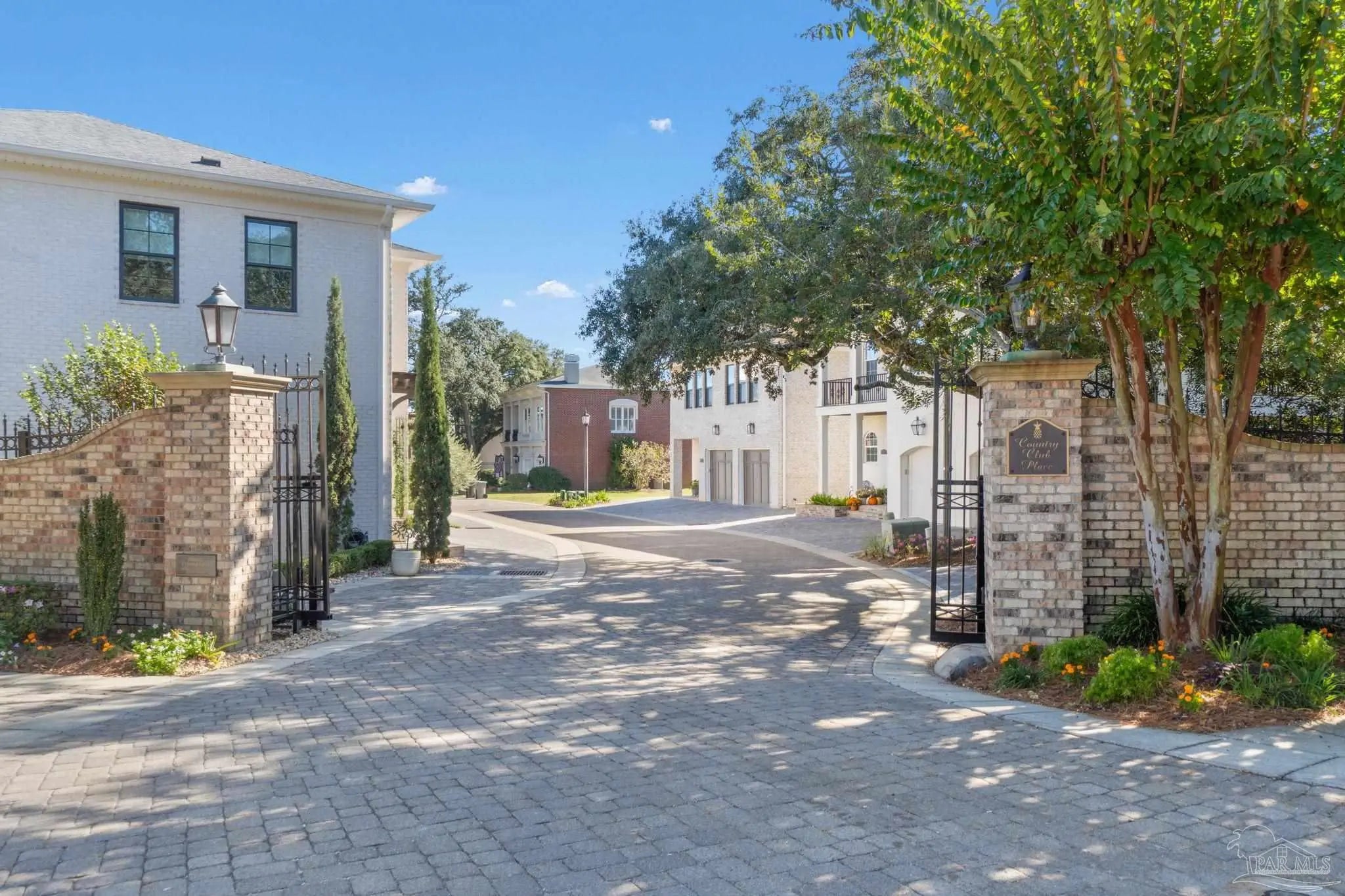 Photo of Listing #673323