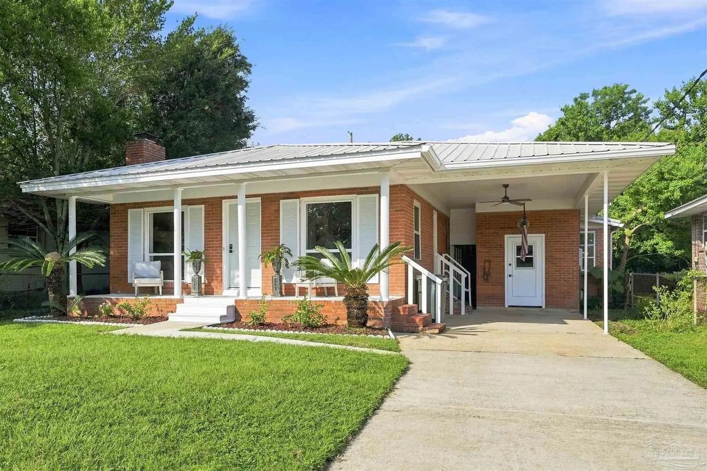 435 S 1st St, Pensacola