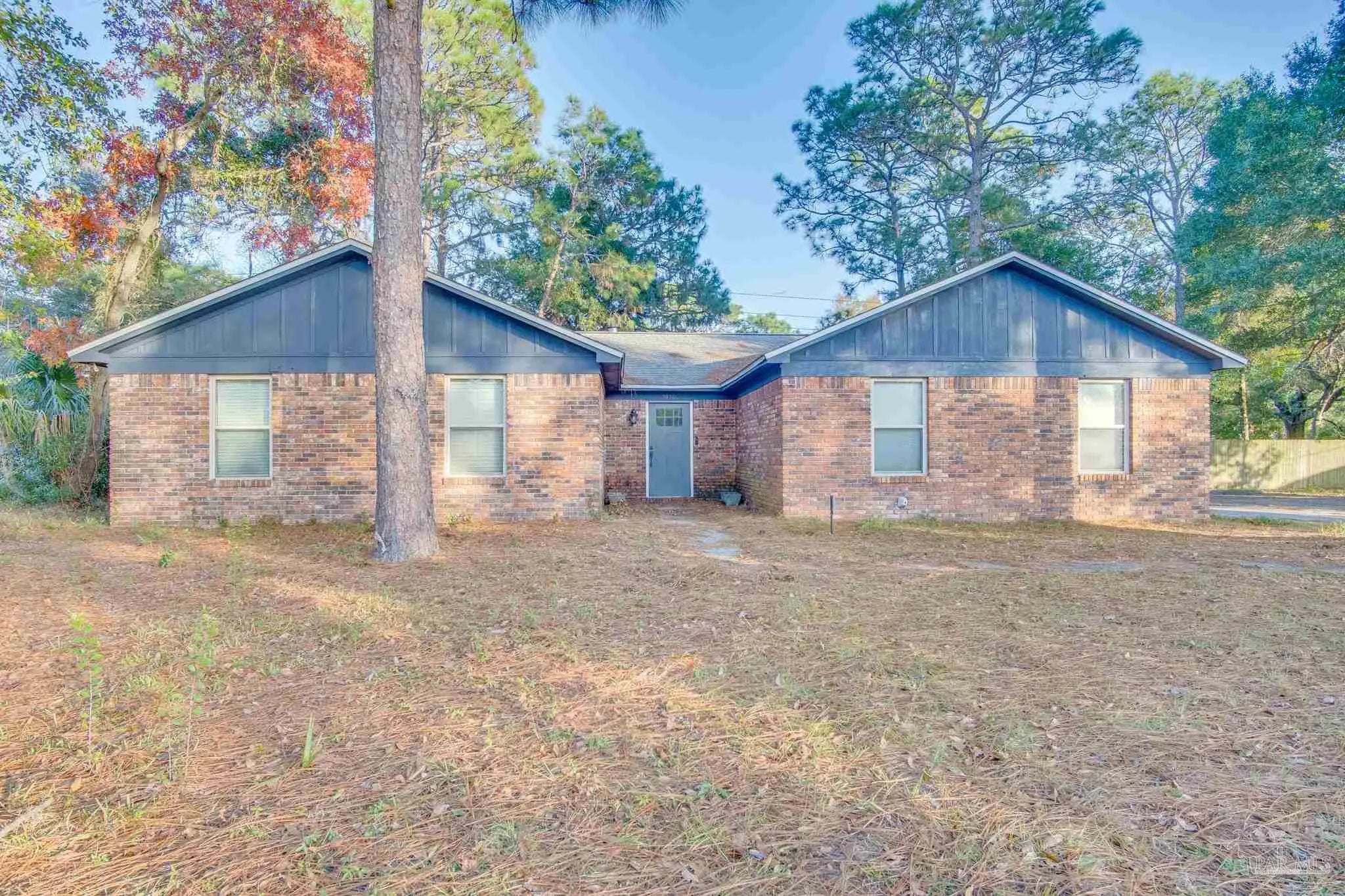 Photo of Listing #675406