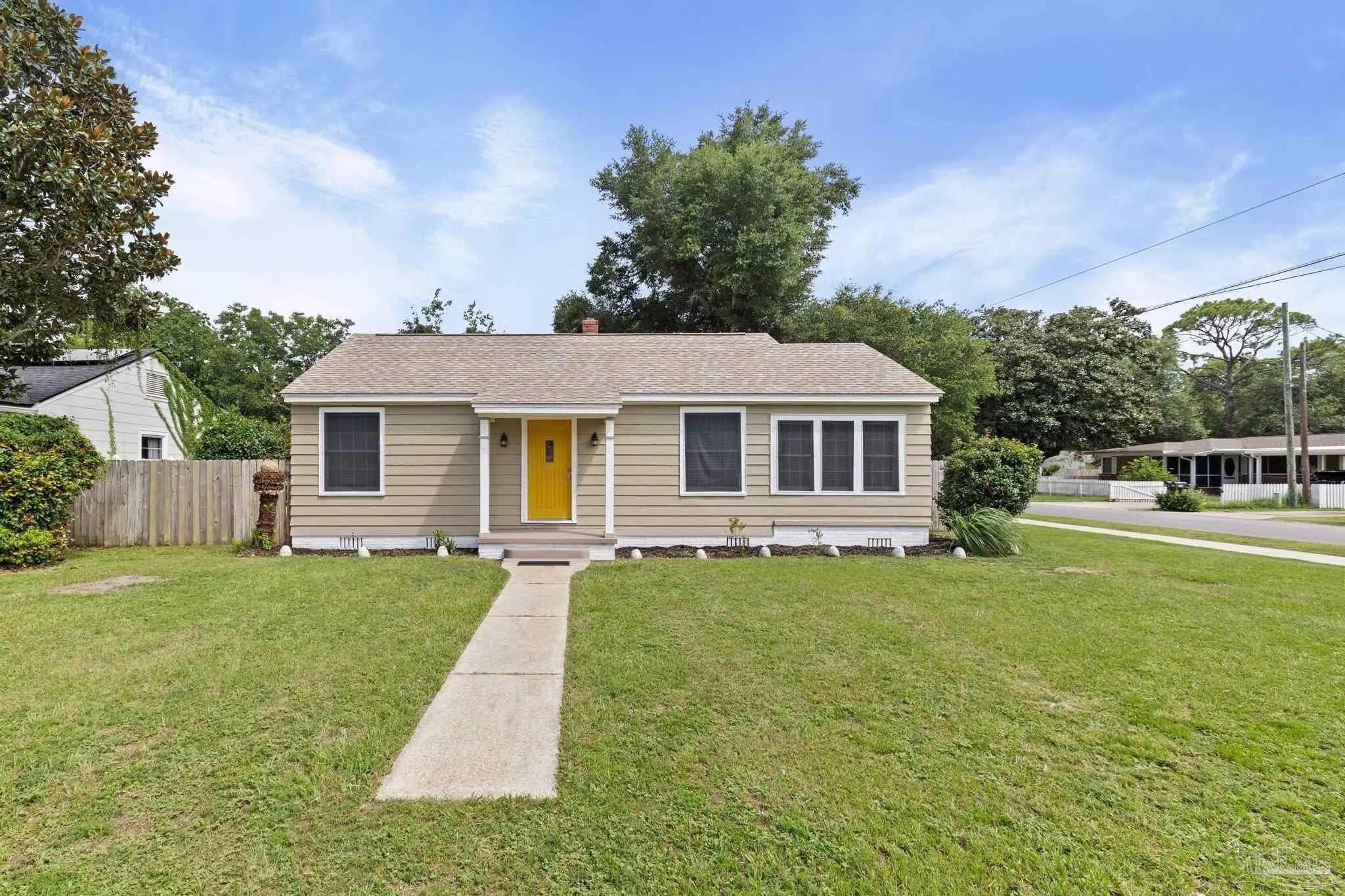 Photo of Listing #669317