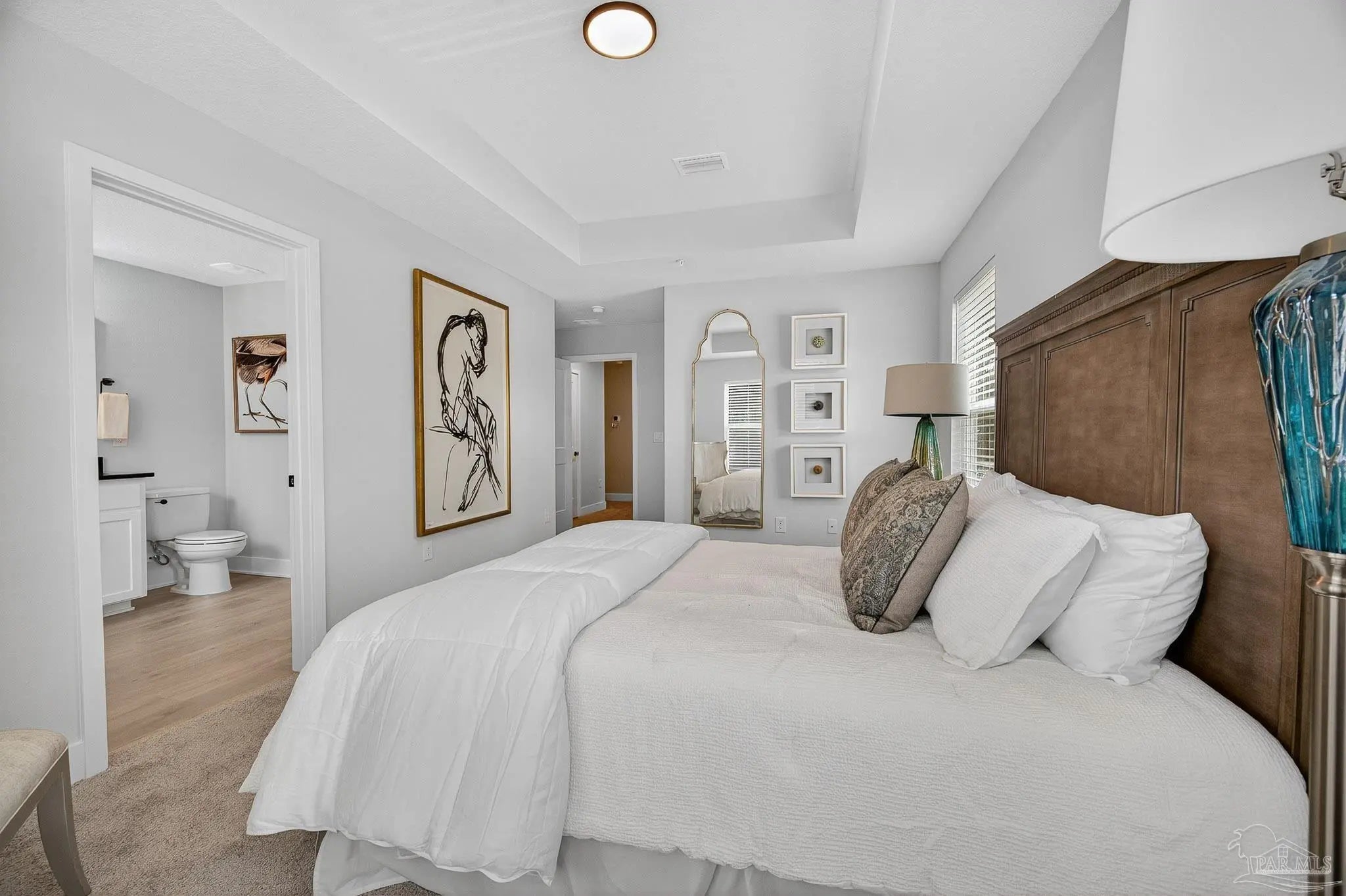 Photo of Listing #679021