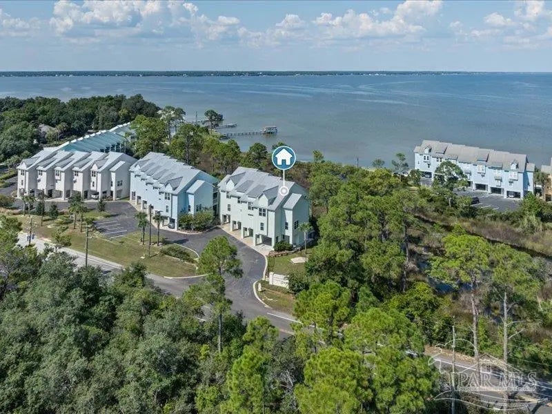 Photo of Listing #671689