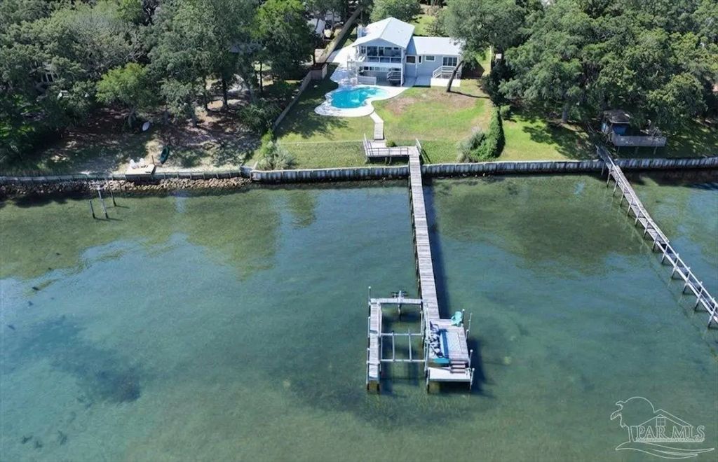 4736 Hickory Shores Blvd, Gulf Breeze