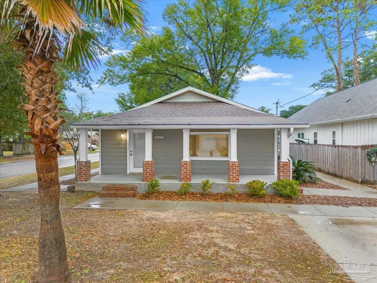 Photo of Listing #674570