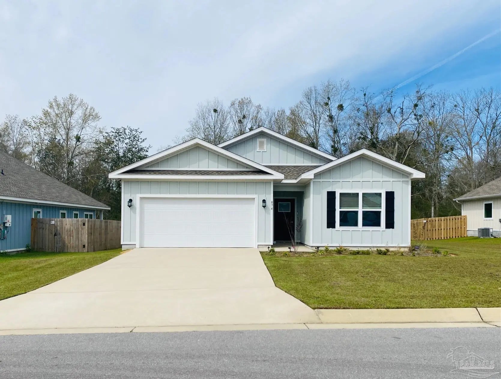 Photo of Listing #679488