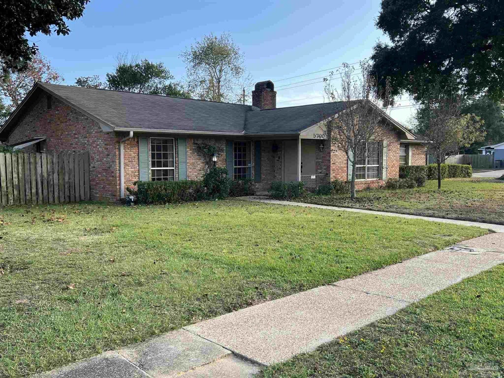 5700 Adelyn Rd, Pensacola
